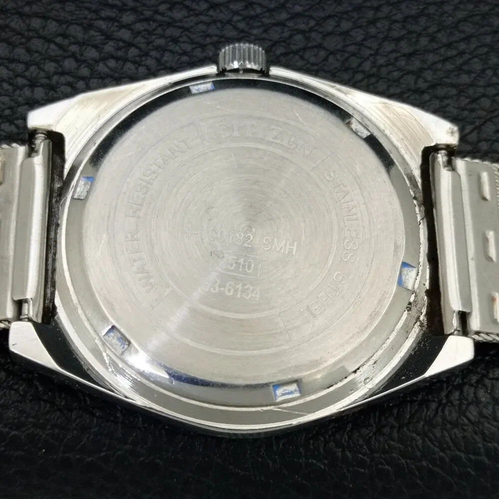 Vintage 1973 Citizen Manual Wound Mens Silver Watch W/Date & Silver accents